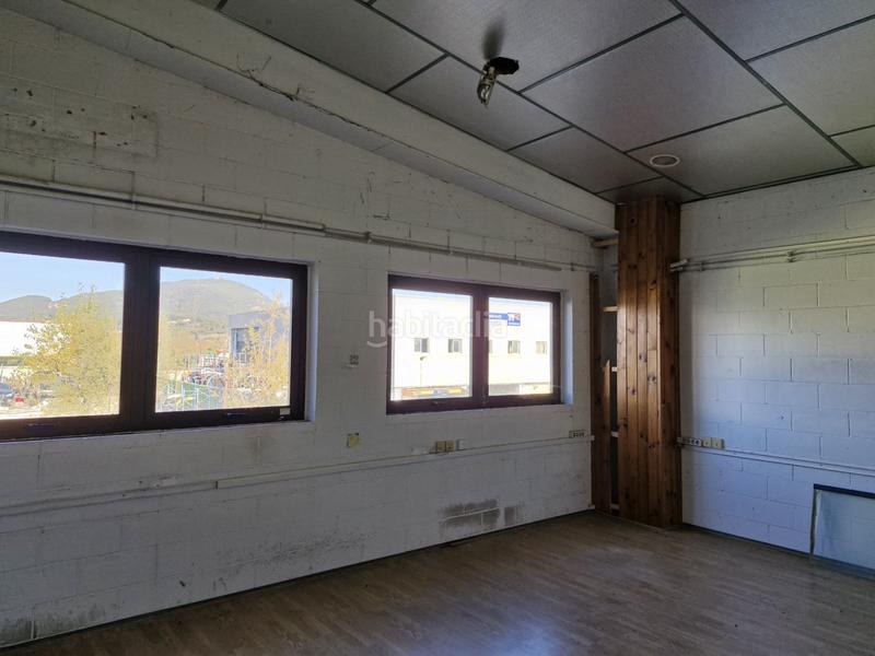 Foto db059a5b-338e-4253-bcc8-0e72df8c5f3a. Alquiler nave industrial nave en alquiler en castellar del valles de 450 m2 en Castellar del Vallès