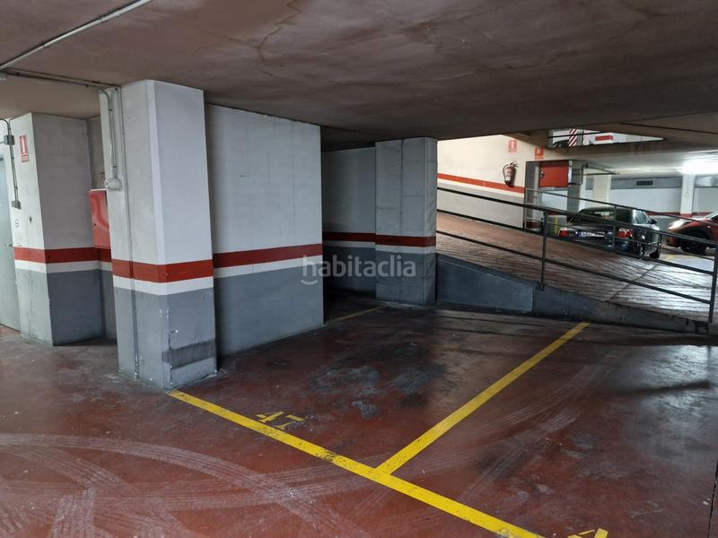 Foto f012d22e-3028-4a45-b625-8287c25265f9. Lloguer aparcament cotxe a carrer de duran i sors 2 a Sabadell