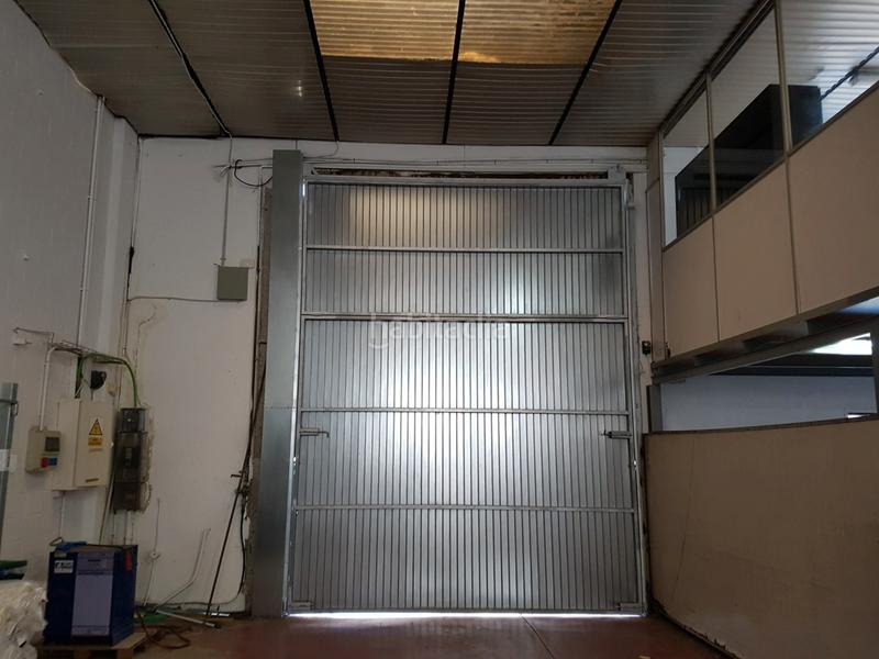 Foto d782a9e4-2e39-4be5-b23a-db29e9716b98. Location bâtiment à usage industriel dans Poble Sec Sant Quirze del Vallès