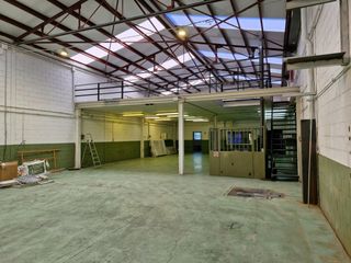 Lloguer Nau industrial a Sud-Zona Industrial. Nave en alquiler en castellar del valles