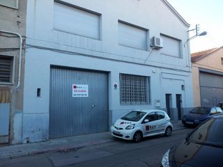 Affitto Capannone industriale in Can Feu. Nave en alquiler en sabadell de 620 m2