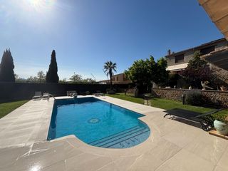Casale  Carrer carrer castell. Masía del siglo xviii con licencia turística, piscina y apartame