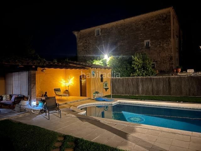 Foto 21180df8-6058-4163-a562-2dcb92610284. Masia amb aparcament piscina a Bàscara