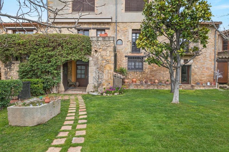 Foto 6fc0ba0e-efa5-45b6-9da5-9a8521ef91cb. Masia amb aparcament piscina a Bàscara