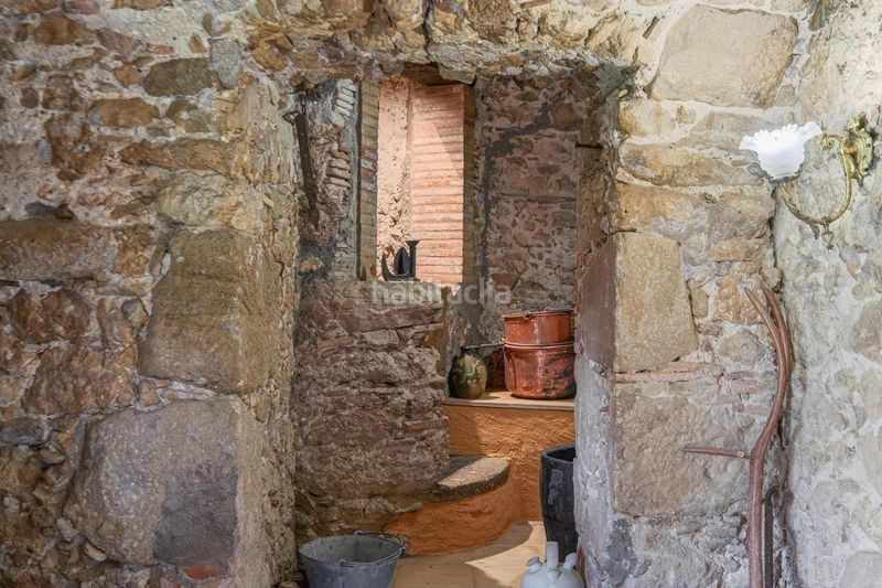 Foto 7a03ad48-28c6-44b2-b91d-7518e4ecbd77. Masia amb aparcament piscina a Bàscara