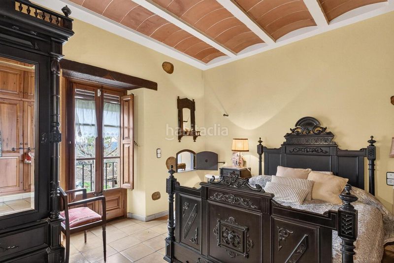 Foto 8bbf7a1e-550c-40ea-87cb-692f27275ab2. Masia amb aparcament piscina a Bàscara