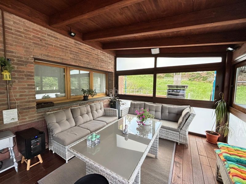 Foto a8b43631-0e16-488b-ae2e-a2a32cec4c24. Xalet amb calefacció aparcament a Ripoll