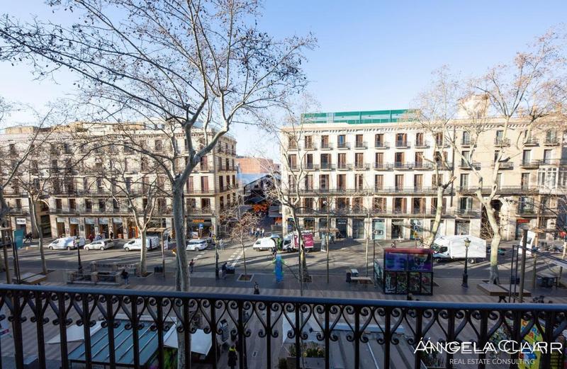 Foto be5d99b9-45cf-46bd-901c-718681bde523. Etagenwohnung mit heizung in Gòtic Barcelona