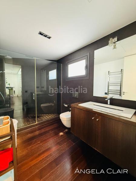 Foto 081092d8-4c29-4bf6-a6c1-f5eaca96f616. Maison avec chauffage parking piscine dans Lluminetes Castelldefels