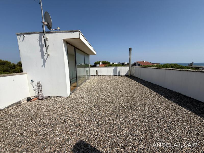 Foto 1118f387-511b-4e60-a73c-b13e9c09557a. Maison avec chauffage parking piscine dans Lluminetes Castelldefels