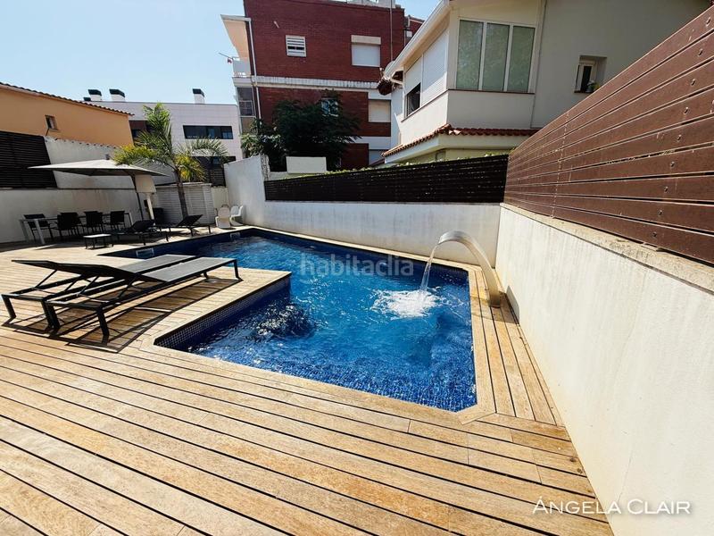 Foto 93a2ab72-6066-4efb-8f9e-09d651cac5ec. Maison avec chauffage parking piscine dans Lluminetes Castelldefels