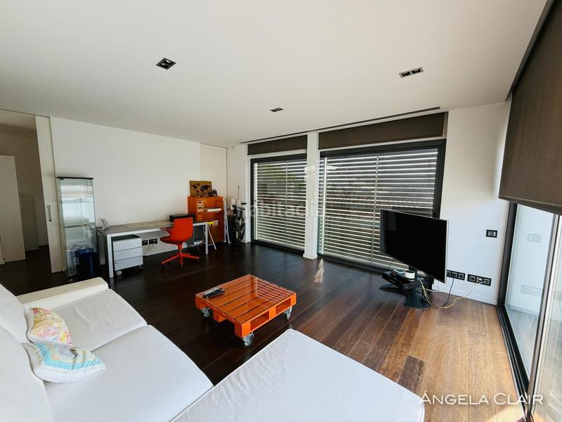 Foto bf41c3ef-c944-4e7a-9c4e-020cf6f305e2. Maison avec chauffage parking piscine dans Lluminetes Castelldefels