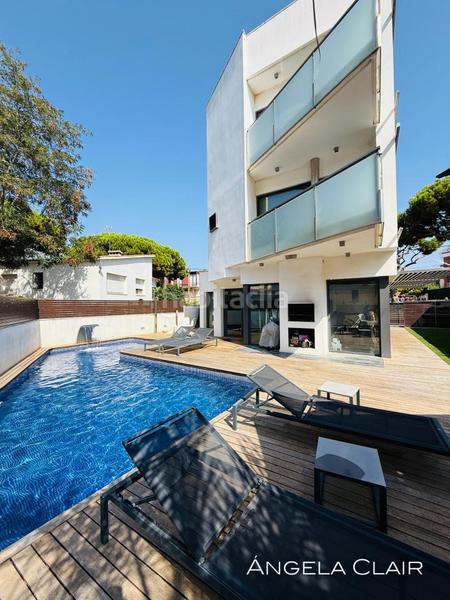 Foto d294ebe4-9fd3-4a3b-b295-99e420ed4ccd. Maison avec chauffage parking piscine dans Lluminetes Castelldefels