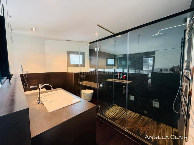 Foto de5d6b40-b8a8-4255-9576-afe9c3272406. Maison avec chauffage parking piscine dans Lluminetes Castelldefels