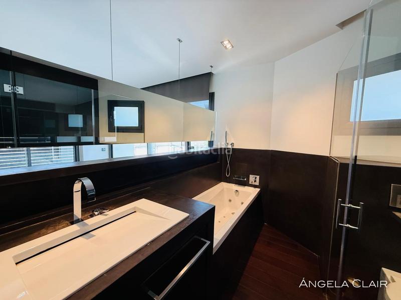 Foto e6b848fe-503f-411a-9a0a-74128110b1d5. Maison avec chauffage parking piscine dans Lluminetes Castelldefels