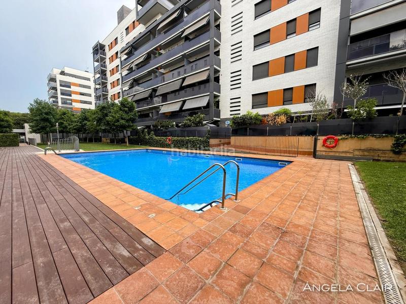 Foto e0bbcc14-656a-4594-8b2a-796f5e4550b1. Dachwohnung mit heizung parking pool in Centre-Can Nadal Sant Feliu de Llobregat