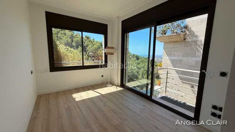 Foto 000cdab6-9c93-44e6-be07-96b427d670a6. Casa amb calefacció aparcament piscina a Levantina - Montgavina - Quintmar Sitges