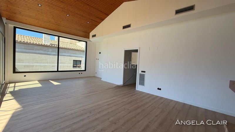Foto 2f58d804-6fcb-46f6-8ab4-90db8a358b05. Casa amb calefacció aparcament piscina a Levantina - Montgavina - Quintmar Sitges