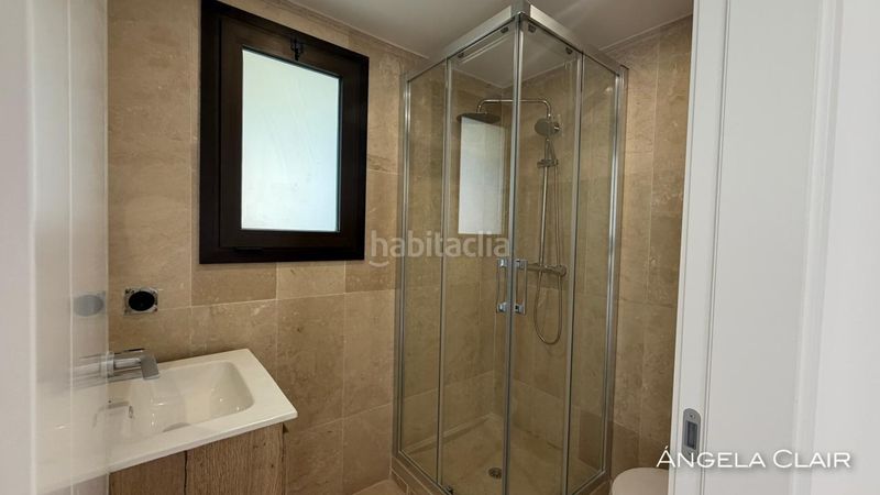 Foto 79f92b8d-07fd-4581-ad94-1e01606d0a8e. Casa amb calefacció aparcament piscina a Levantina - Montgavina - Quintmar Sitges