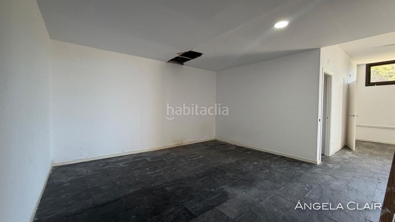 Foto 877f3452-eefa-4780-8227-ad691ef492cd. Casa amb calefacció aparcament piscina a Levantina - Montgavina - Quintmar Sitges