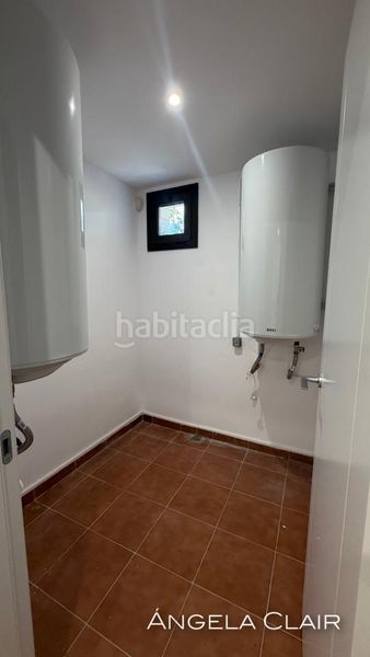 Foto 8e1f2258-d0fe-4c0e-b07f-6ed372df7cab. Casa amb calefacció aparcament piscina a Levantina - Montgavina - Quintmar Sitges