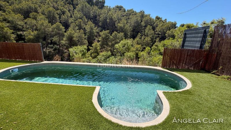 Foto b8342f70-4e5a-4117-967f-3d61f5197946. Casa amb calefacció aparcament piscina a Levantina - Montgavina - Quintmar Sitges