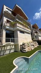 Casa  Avenida garrofers