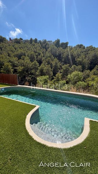 Foto f9636fd2-487b-4f19-826e-54dcdd9dc061. Casa amb calefacció aparcament piscina a Levantina - Montgavina - Quintmar Sitges