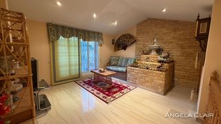 Casa a baldiri comas