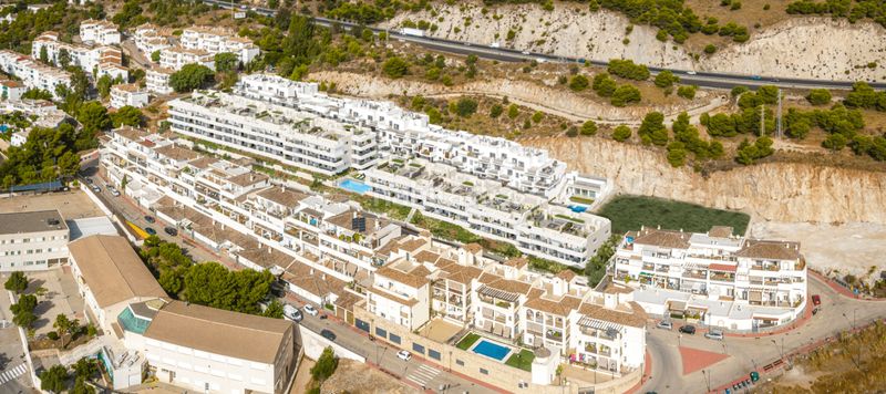 Foto 8b4acf20-32db-4489-95bb-84811b9f46de. Apartment with parking pool in Centro Benalmádena