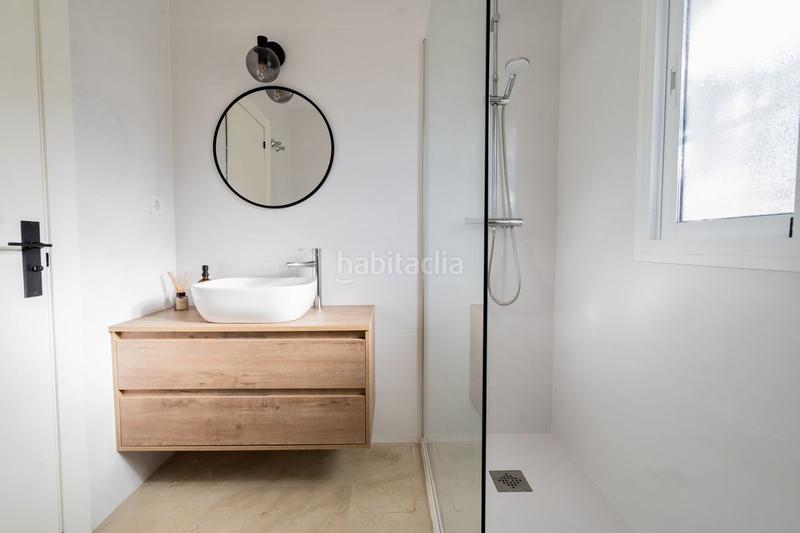 Foto ce1cf966-3790-4951-a864-6414ffb25927. Reihenhaus mit parking in La Quinta Benahavís