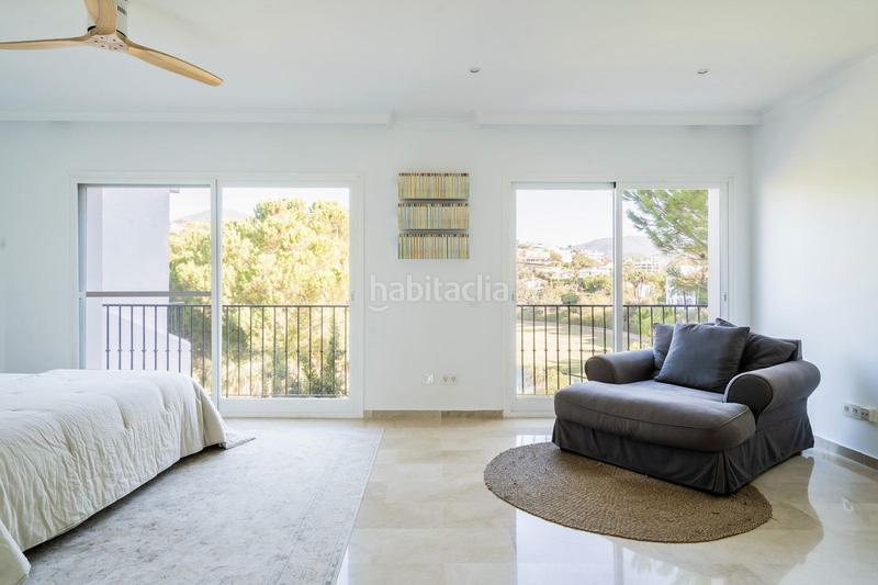 Foto fdb3ccc5-c8a8-4d0f-953d-83d8550412d6. Reihenhaus mit parking in La Quinta Benahavís