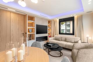 Apartament a Nueva Andalucía centro. Apartamento de diseño en venta en el corazón de puerto banús