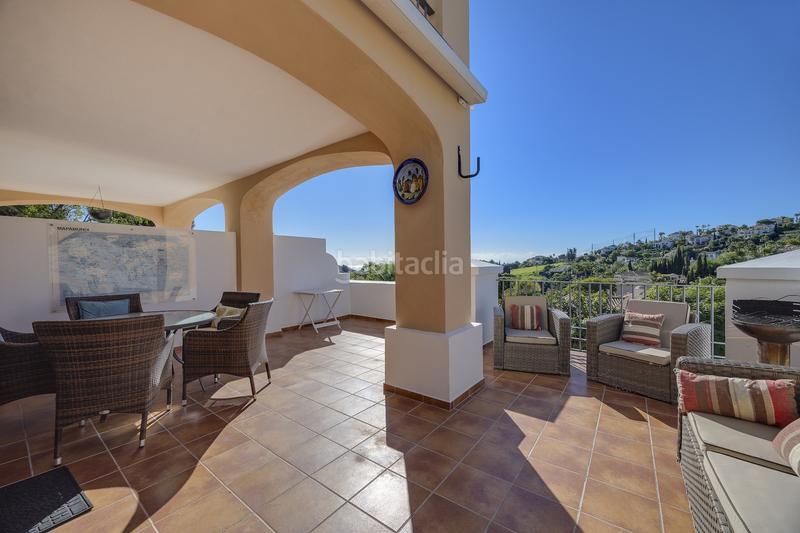 Foto 93925715-5b63-4aa0-8bd5-e102490622a0. Casa adossada amb aparcament piscina a los arqueros - puerto del almendro Benahavís