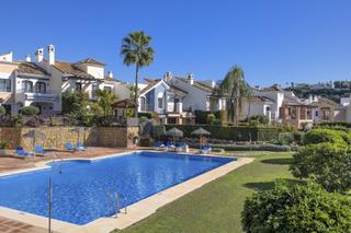 Maison jumelée à Los Arqueros  - Puerto del Almendro. Amplia casa adosada en los almendros en venta