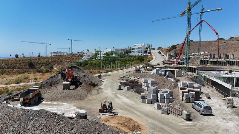 Foto 956f4ea6-bc3b-400f-ae2e-eb03526d67f1. Piano terra con parcheggio piscina in La Concha - Resina Golf Estepona