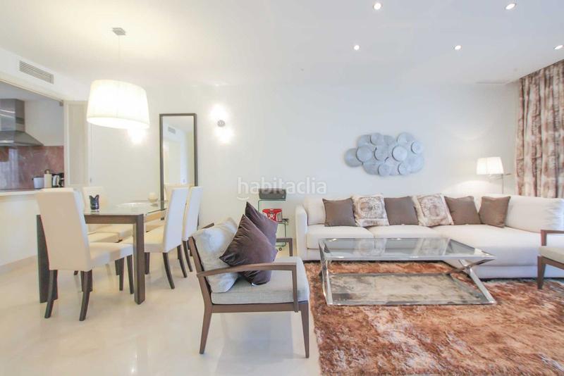 Foto 1e9e88f0-010a-497a-8474-560f8b6c1f4a. Casa adosada  en venta en El Paraíso Benahavís