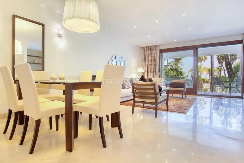 Foto 829928bc-5ffc-4bc2-b5a5-60603b684681. Casa adosada  en venta en El Paraíso Benahavís