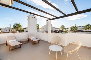 Apartament a Los Naranjos. Apartamento moderno en venta en los naranjos