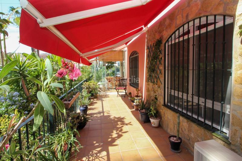 Foto 70a5154e-0ff0-4dd5-b29d-3339dc49363a. Planta baja apartamento en miraflores en venta en Mijas