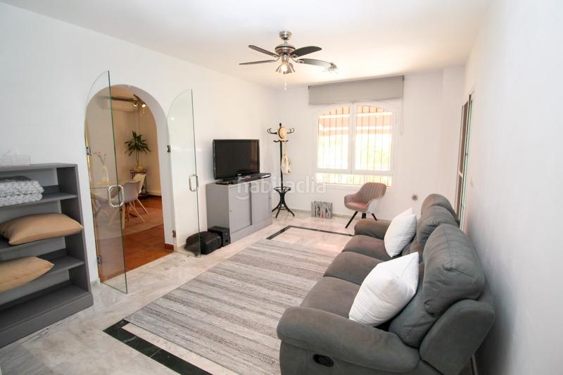 Foto a28495e5-1210-4027-9b7a-160ef1125f68. Planta baja apartamento en miraflores en venta en Mijas