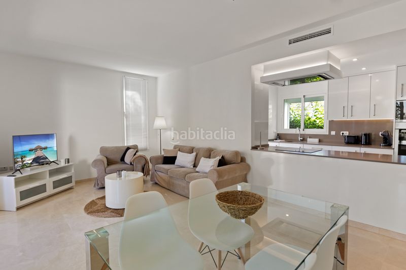 Foto 77456797-8cb2-4768-8666-88140275c441. Planta baixa amb aparcament piscina a Casares pueblo Casares