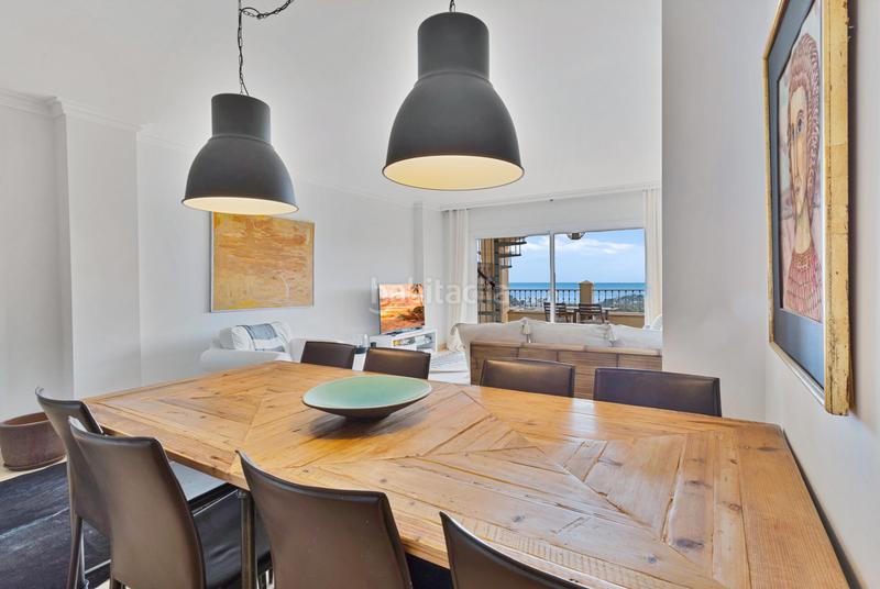 Foto 5bce10fb-178a-4c3b-ba28-ab70e4484204. Penthouse with parking pool in Nueva Torrequebrada Benalmádena