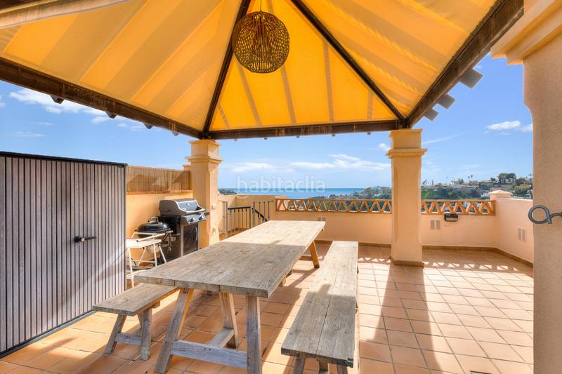 Foto 9bd01248-a382-4d48-b25c-f6901c2960c0. Penthouse with parking pool in Nueva Torrequebrada Benalmádena