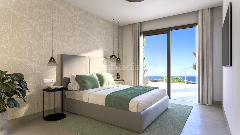 Foto a75239da-2e00-4e8d-b6f6-457e7c5e1c01. Casa adossada amb aparcament piscina a La Concha - Resina Golf Estepona
