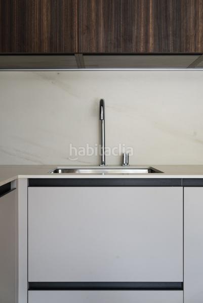 Foto 6532648c-2300-42fb-8c4d-c7a7ca96a9ee. Apartamento  moderno en venta en los almendros en Benahavís