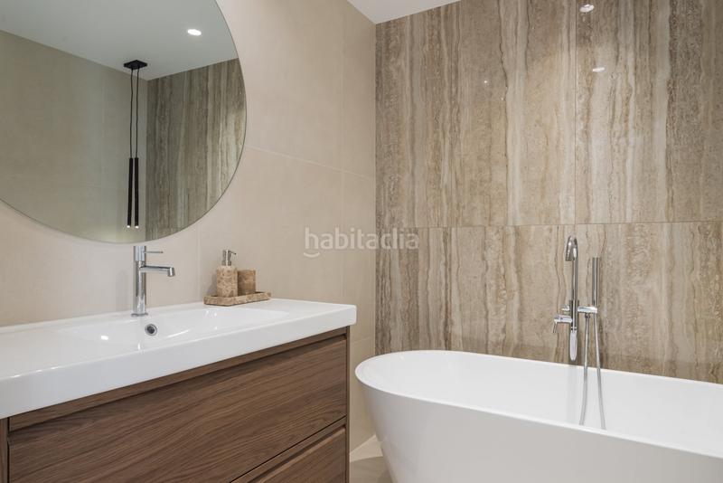 Foto cd3cb60b-4c85-4d37-a741-31a0102b0512. Apartamento  moderno en venta en los almendros en Benahavís