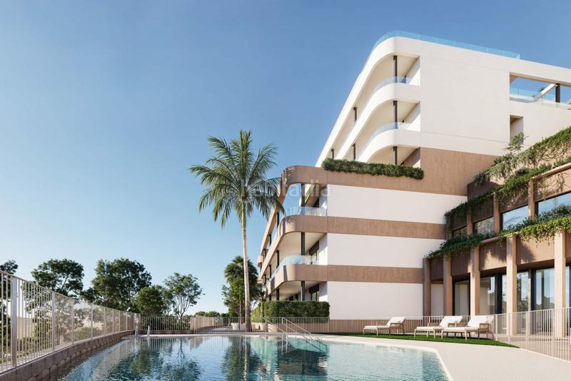 Foto 10ca56f8-68da-43d7-b3b2-50d85276aaf3. Rez-de-chaussée avec parking piscine dans Estepona golf Estepona