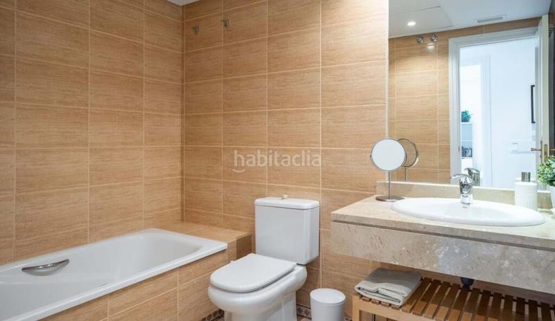 Foto a87905a5-c091-4e4b-9f77-9c67ff741571. Dachwohnung mit parking pool in Nueva Andalucía centro Marbella