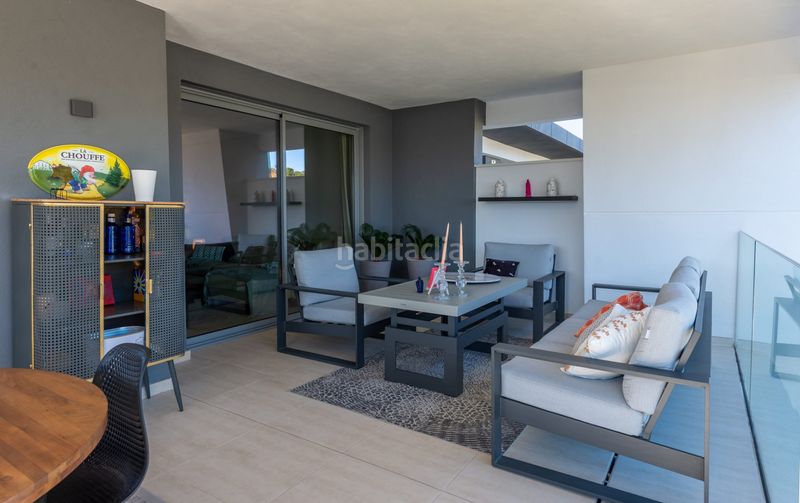 Foto c9bce83f-2640-4c6a-92f3-c07cebc53044. Apartamento  en venta con las mejores comodidades en selwo en Estepona